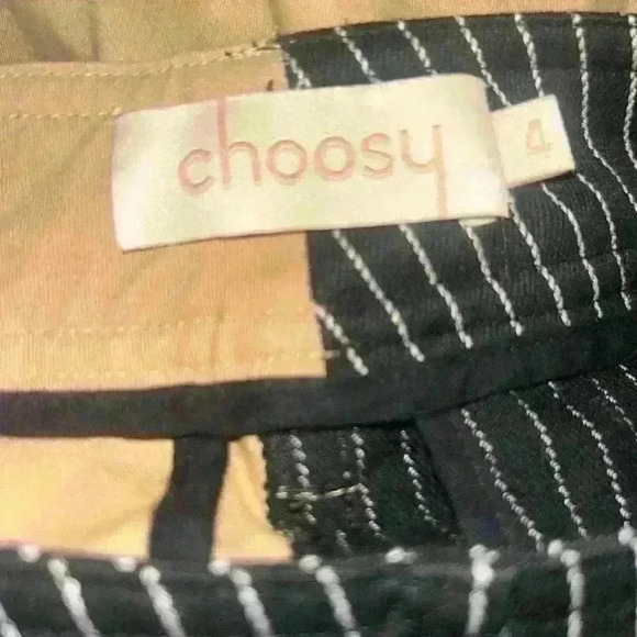 Choosy Women’s Two-Toned Split Pinstripe Khaki Day And Night Pants Size 4 - Picture 4 of 4